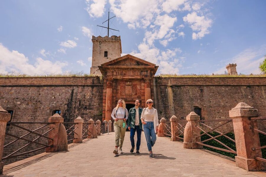 Barcelona: E-Bike Tour with Montjuic Cable Car & Boat Ride - El Raval to Paral·lel Avenue: Starting Where Barcelona Feels Like a City