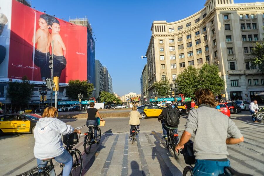 Barcelona eBike Tour with Wine and Tapas Experience - The Wine and Tapas Finale, Why It Works Better Than a Separate Dinner