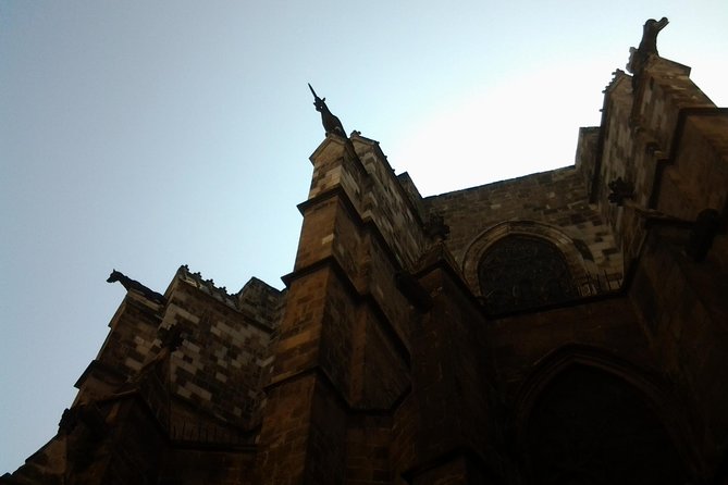 Barcelona: El Born Ghost Walking Tour. - The Guide Makes It, Especially When Stories Stay Human