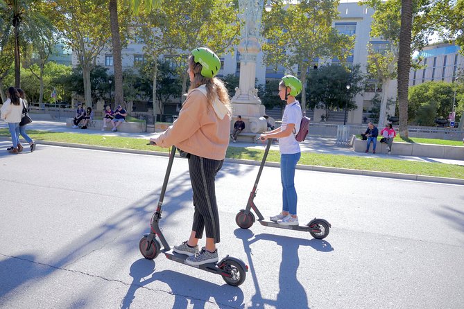 Barcelona Electric Scooter Tour - The route logic: how you see more by not waiting in line