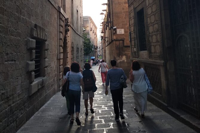 Barcelona escape game, time travel - Team Challenges That Feel Like a Game, Not Homework
