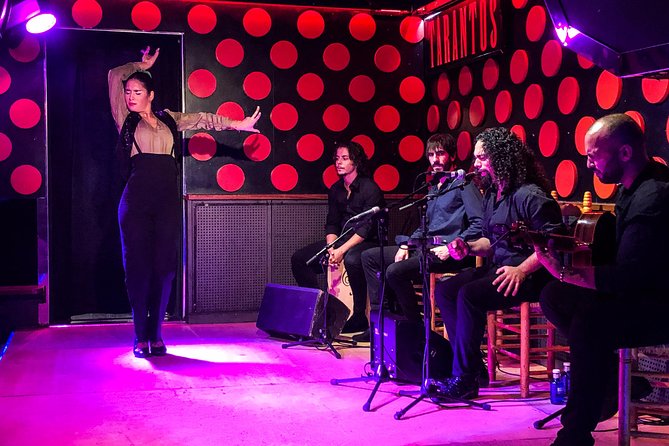 Barcelona Evening Tour, Flamenco Show & Tapas - Meeting points and ending location: where your evening actually finishes