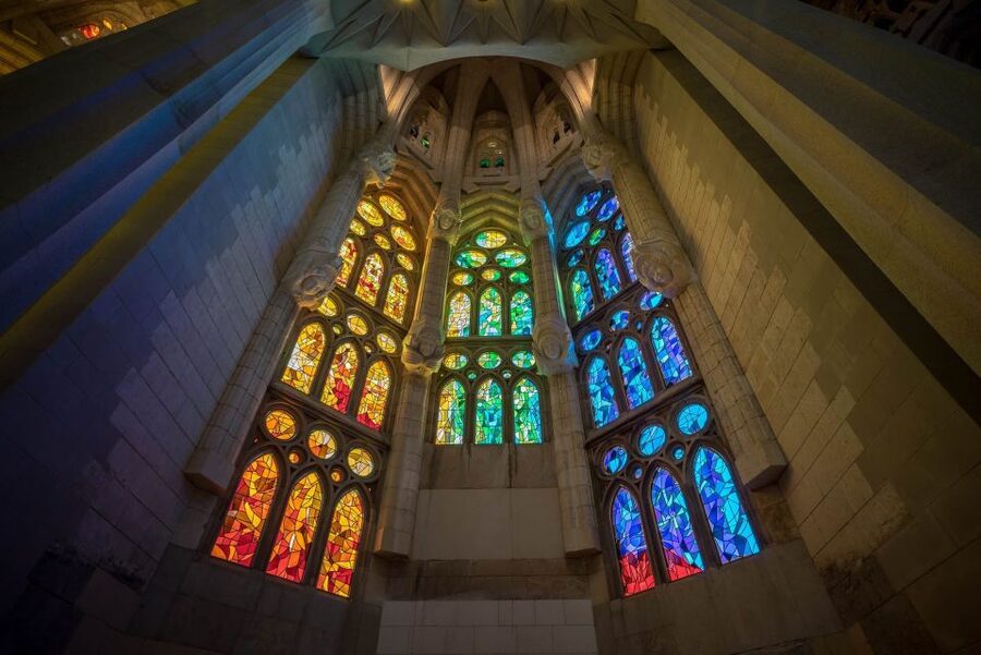 Barcelona: Exclusive Sagrada Familia Private Guided Tour - The meeting point that sets you up for a smooth start