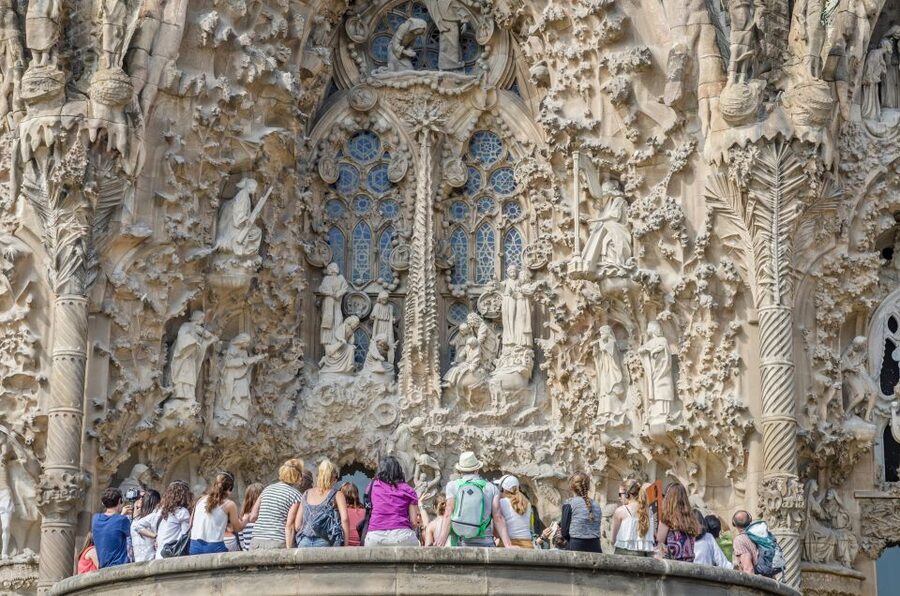 Barcelona: Exclusive Sagrada Familia Private Guided Tour - Price and value: what $177 per person buys you in real terms