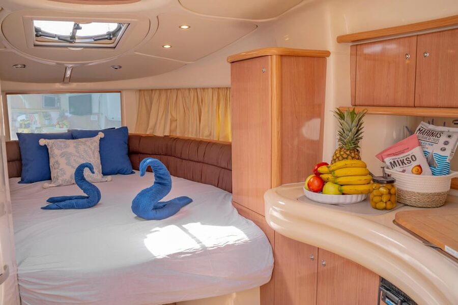 Barcelona: Exclusive Yatch tour with Drinks and Snacks - Swim and Snorkel Breaks Near Cala Montgat Maresme or Hotel W