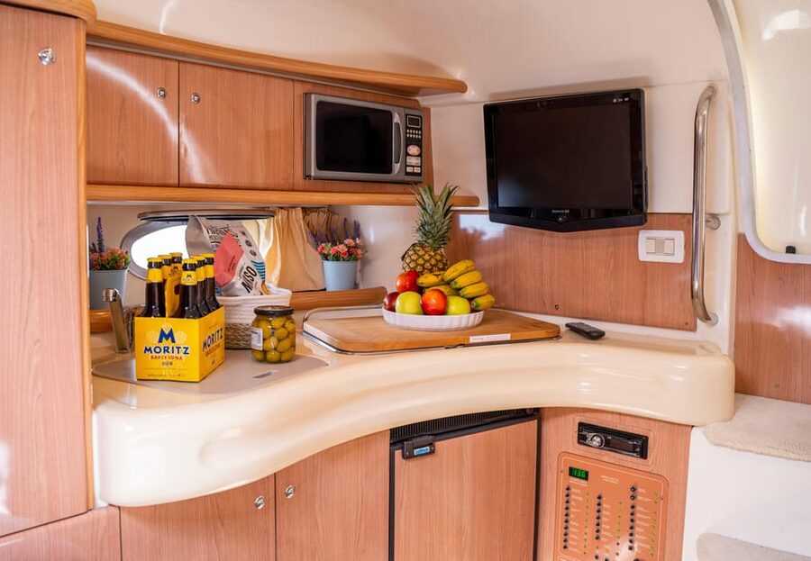Barcelona: Exclusive Yatch tour with Drinks and Snacks - How the Timing Works for 2 Hours Versus Longer Charters