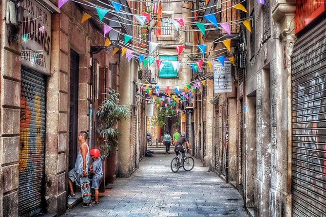 Barcelona: Explore El Born’s Hidden Corners with a Local Host - The 3-hour plan, from Ciutadella Park into El Born