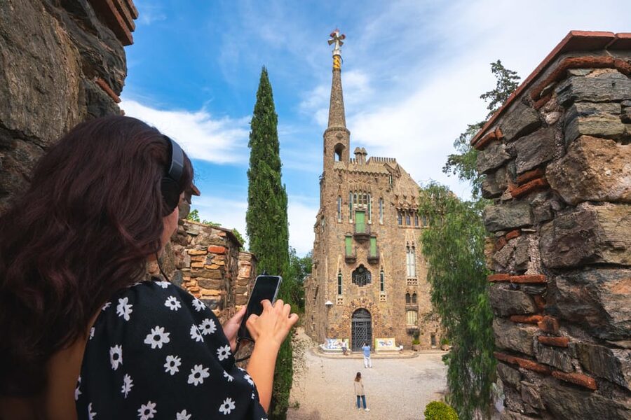 Barcelona: Exploring Gaudí's Hidden Gem, Bellesguard Tower - Gothic and Modernist, seen close up (not in theory)