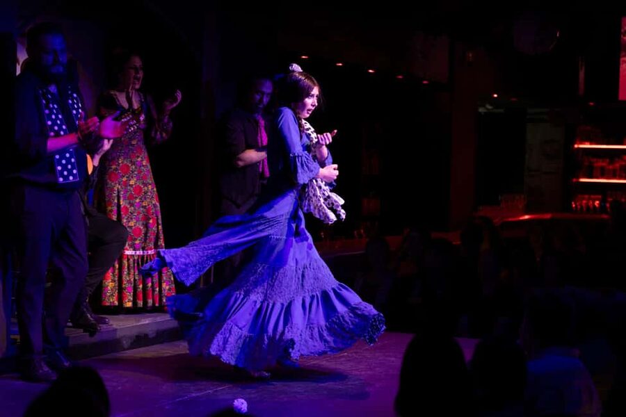 Barcelona: Flamenco Show with Drink at La Rambla - Key things to know before you go