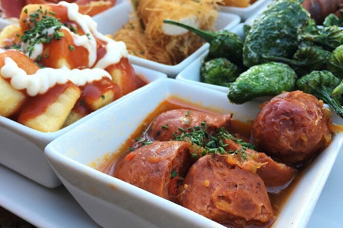 Barcelona Food Tour: Tapas, Drinks and Delights with a Local - Stop 1 in Barri Gòtic: vermut, tapas, and the stories behind them