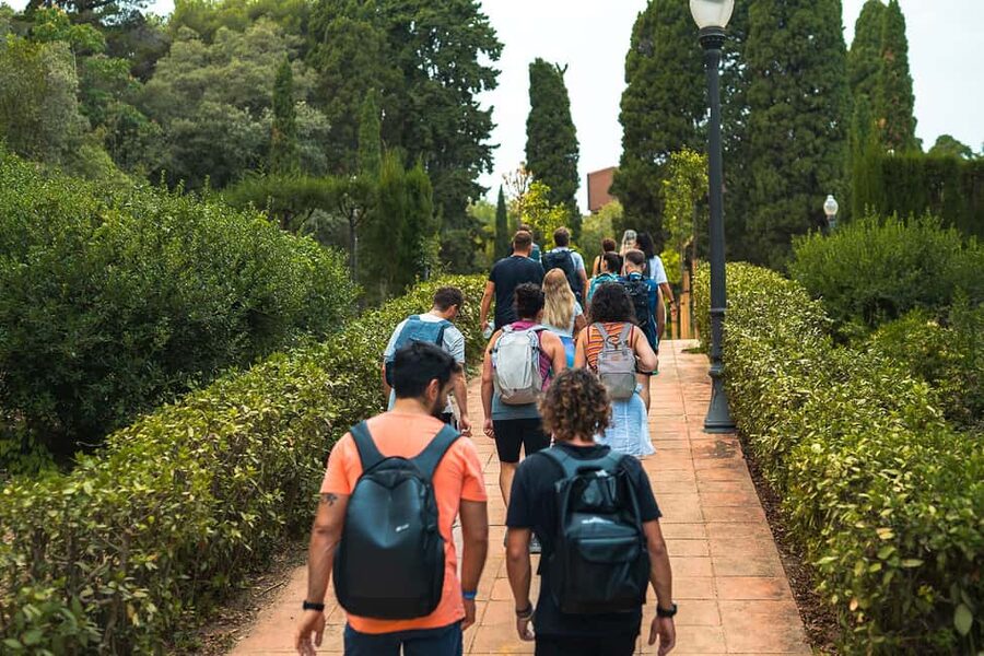 Barcelona from the heights to the sea: Montjuïc, Cable Car, and Beach - Why this Montjuïc to sea route works so well