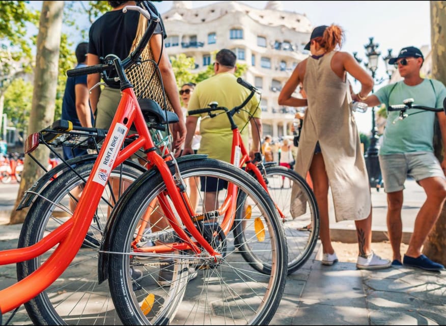 Barcelona: Full-Day Bike/E-Bike Rental with Helmet and Lock - Price and value: what $14 really buys you