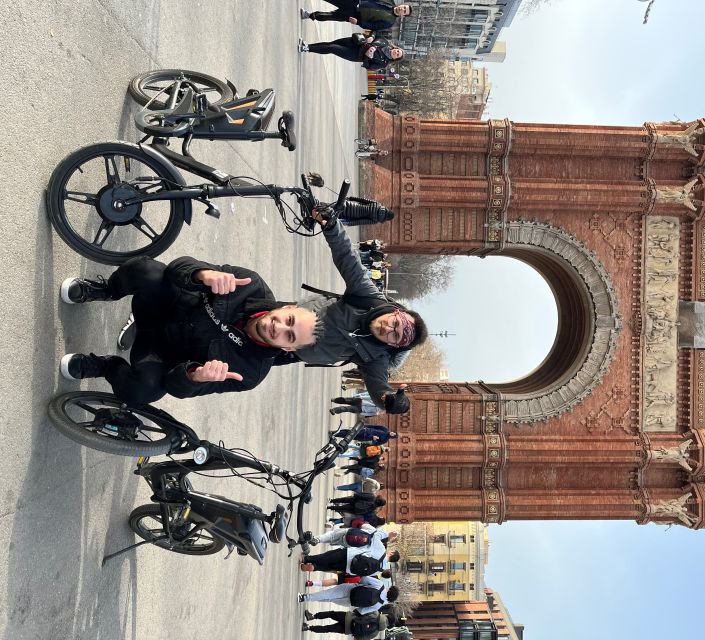 Barcelona: Gaudi Guided E-Bike Tour - Waterfront promenade and harbor views for real Barcelona perspective