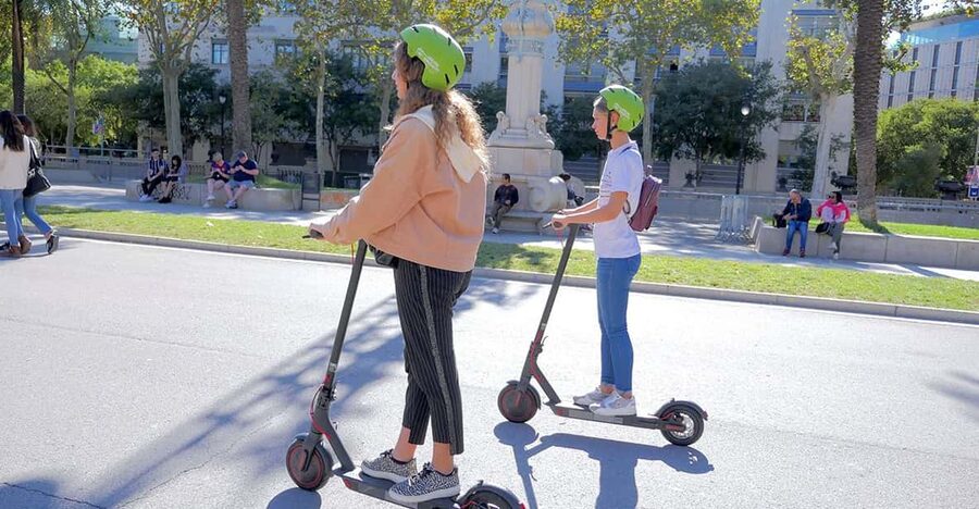 Barcelona: Gaudi Highlights Guided Tour by Electric Scooter - Key highlights worth your attention
