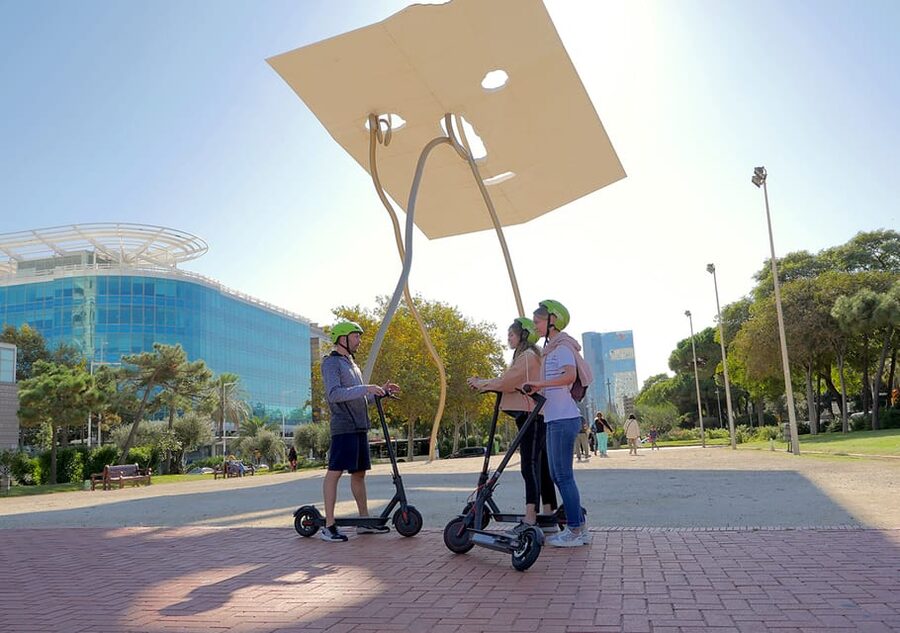 Barcelona: Gaudi Highlights Guided Tour by Electric Scooter - How the 1, 2, or 3 hour options change your day