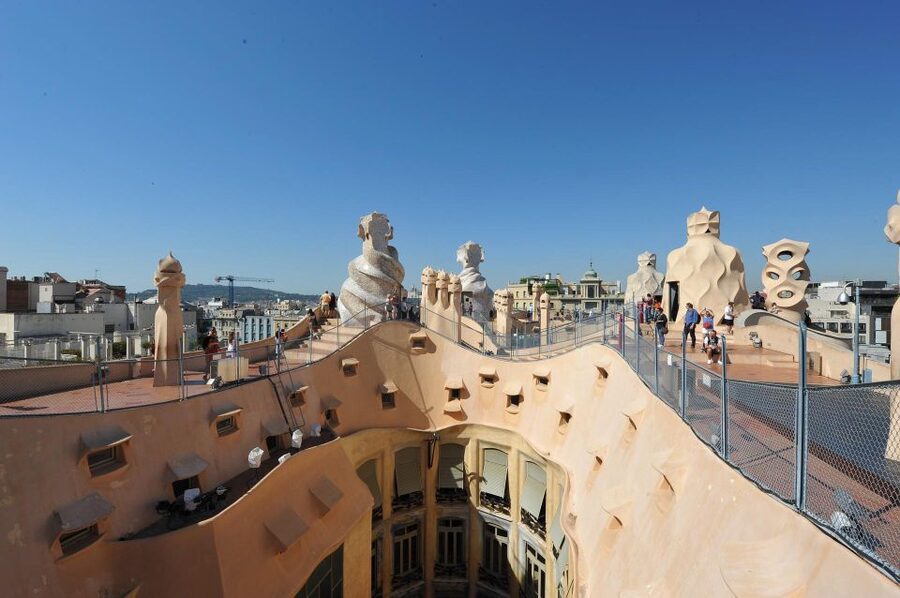 Barcelona: Gaudí Houses & Sagrada Familia Tour - La Pedrera, Casa Milà: Patios, Rooftop Chimneys, and the Tenant’s View
