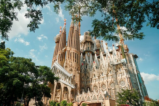 Barcelona: Gaudí, Tapa, Drink & Hidden Architectural Gems - El Nacional Barcelona: a quick pass that still makes the neighborhood feel real