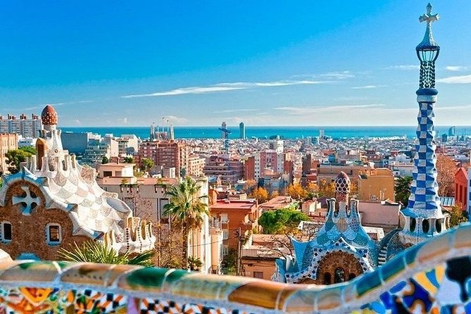 Barcelona Gaudi Tour: Sagrada Familia, Casa Batllo & Casa Mila - Basilica de la Sagrada Familia: turning a ticket into a real visit