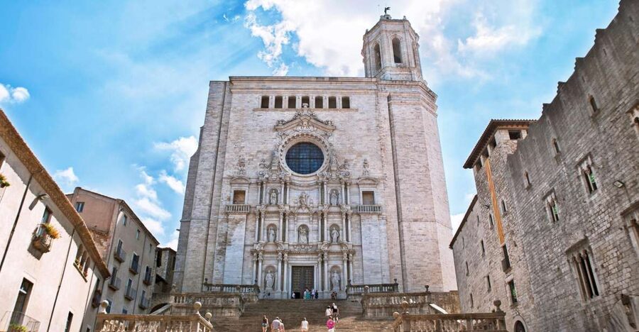 Barcelona: Girona Game of Thrones Private Tour with Pickup - Barcelona Pickup: Simple, But Watch Your Email