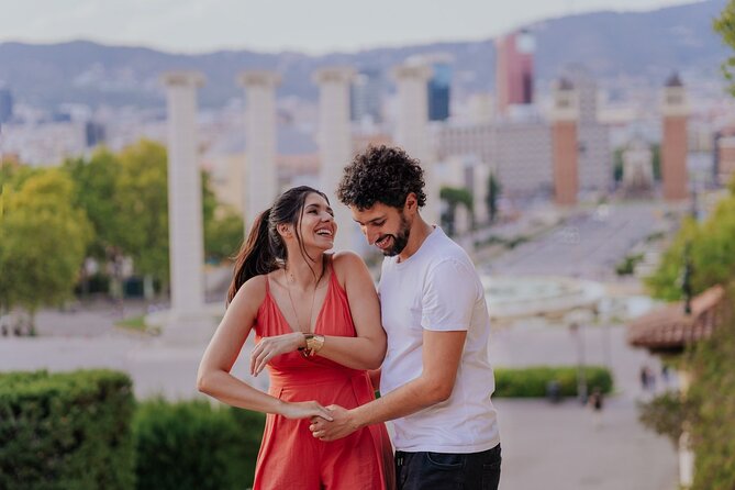 Barcelona: Glamour Wow Dress Photoshoot in Spectacular locations - Price and Value for a Private 1-Hour Shoot