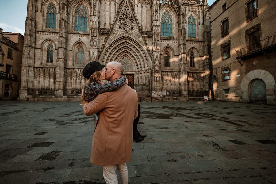Barcelona: Gothic Quarter Cinematic Photoshoot and Guide - Why the Gothic Quarter works so well for portraits