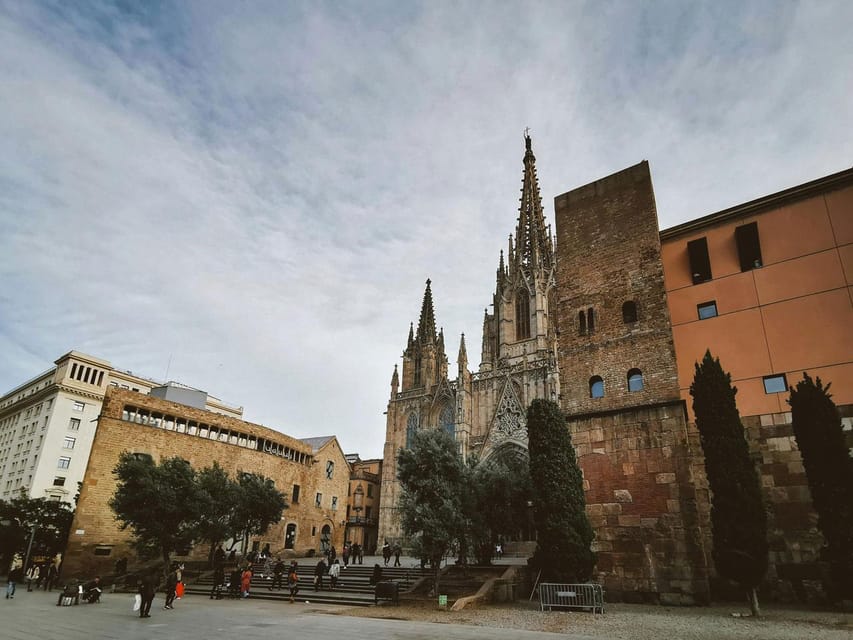 Barcelona: Gothic Quarter Gems Private Walking Tour - Sant Felipe Neri Square and the quieter side of the Gothic Quarter