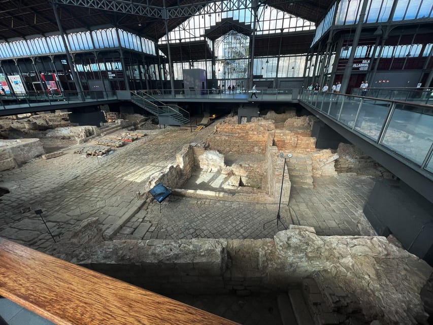 Barcelona: Gothic Quarter Gems Private Walking Tour - Starting at Café Zurich and using the Roman aqueduct to orient you