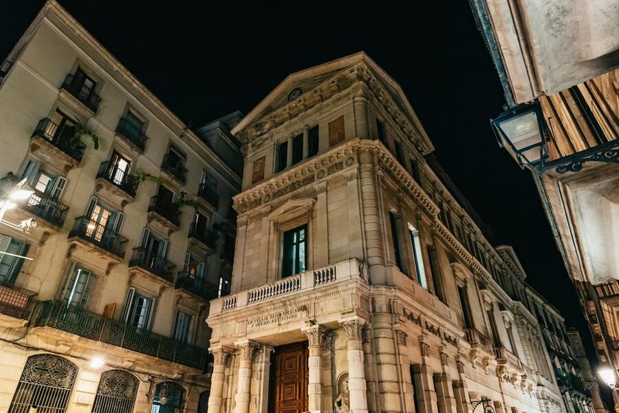 Barcelona: Gothic Quarter Ghosts and Legends Walking Tour - Key highlights worth your attention