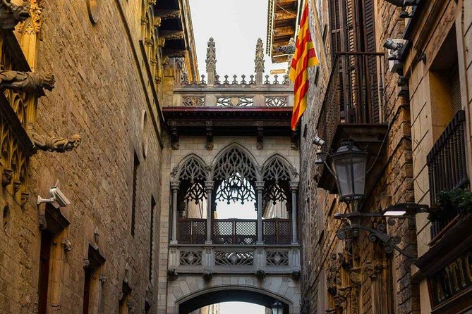 Barcelona Gothic Quarter's Deepest Secrets & Sangria - The sangria finale: why it works at the end of a walk