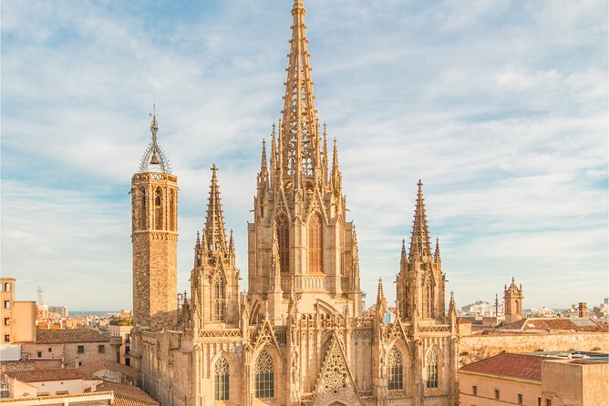 Barcelona Gothic Quarter Scavenger Hunt and City Highlights Walking Tour - Starting at Plaça de lÀngel, then walking the Gothic Quarter loop