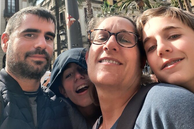 Barcelona Gothic Quarter Scavenger Hunt and City Highlights Walking Tour - Stop 3: Plaça de Sant Jaume, political square energy with quick tasks