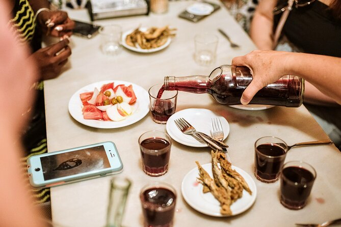 Barcelona Gothic Quarter Tapas & Taverns Food & Wine Tour - What You Should Expect From the Seasonal Menu