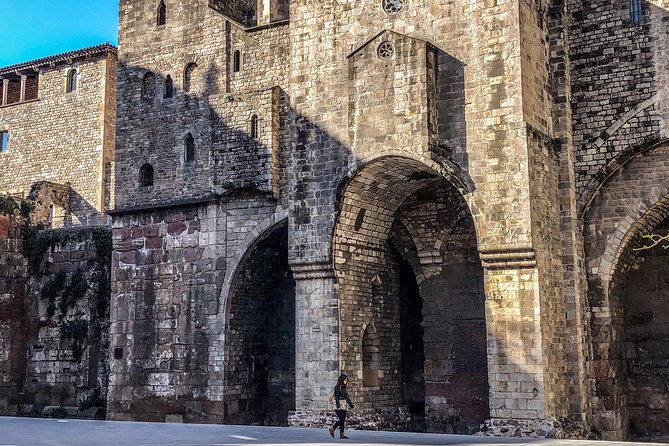 Barcelona Gothic Quarter Tour (Small Group) - Roman echoes in the Gothic Quarter: what you should expect to notice