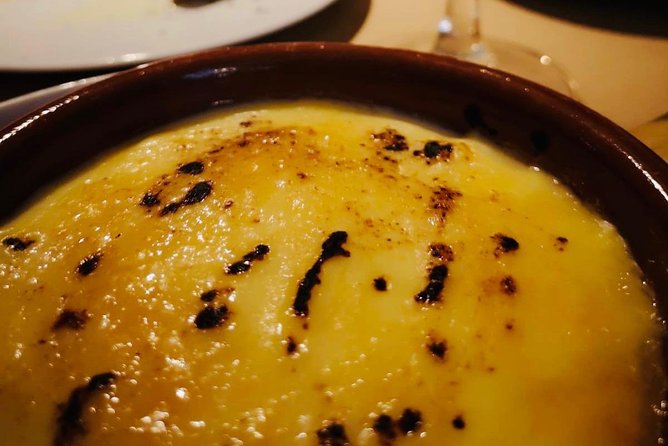 Barcelona Gothic Quarter VIP Tapas & Wine Tour - Drinks, dos and don’ts, and how alcohol fits in