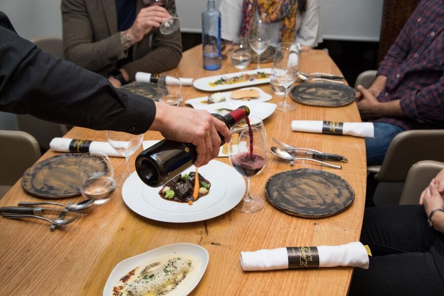 Barcelona Gourmet Food & Wine Tour with Local Expert - Price and value: what $135 buys you in real eating time