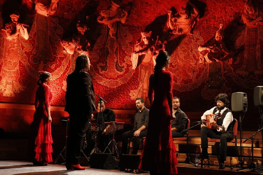 Barcelona: Gran Gala Flamenco Show Entry Ticket - Where this show fits in your Barcelona evening