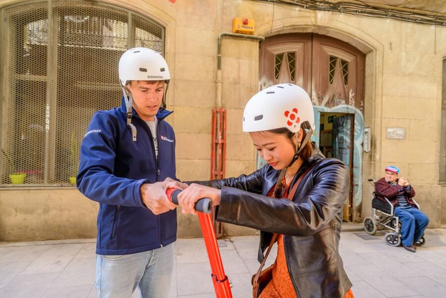 Barcelona Grand 2-Hour Segway Tour - Meeting at Carrer dEn Rull 2 and getting your Segway game on