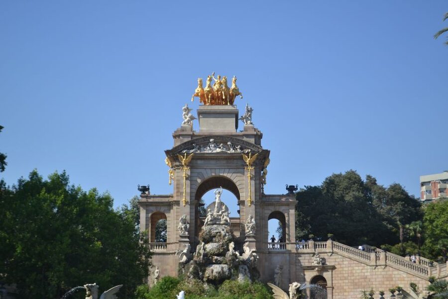 Barcelona: Guided Bike or E-Bike City Tour - Value Check: Why $34 for a Guided Bike Route Often Beats DIY