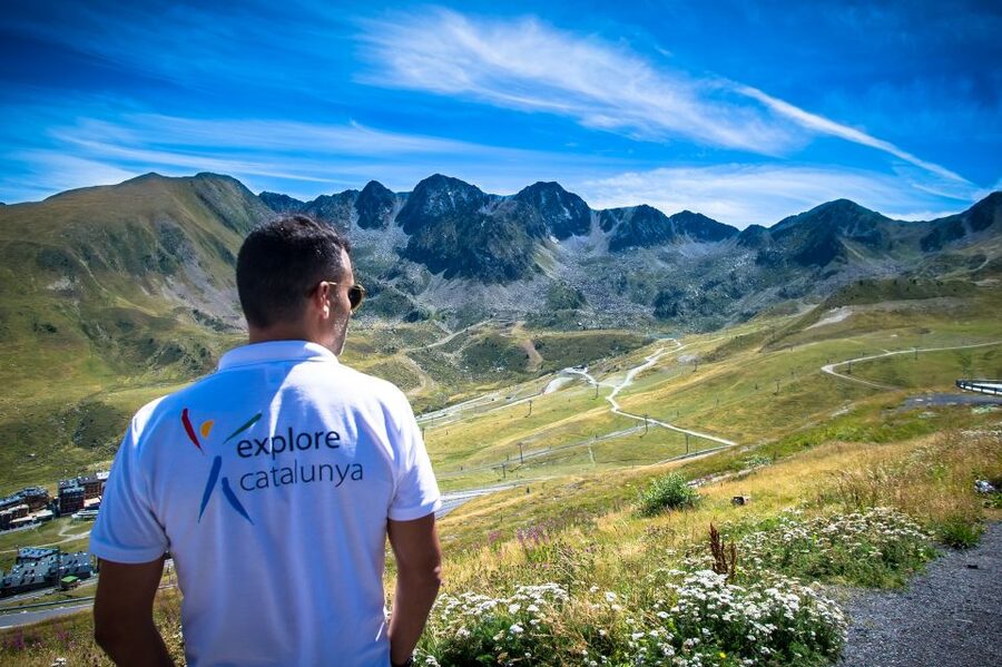 Barcelona: Guided Day Trip to Andorra, France, and Spain - Key things you’ll notice on this Barcelona to Andorra trip