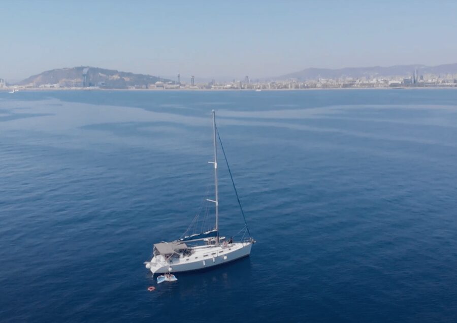 Barcelona Guided Sagrada Familia Tour & Sailing Experience - Where You Meet BarcelonaSail and How the 3.5 Hours Likely Feels