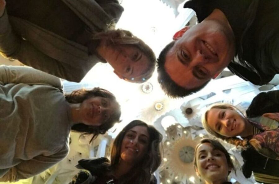 Barcelona: Guided Sagrada Familia Tour & Skip-The-Line Entry - Secret-Terrace Facade Views and Photo Time for Real People