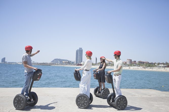 Barcelona Guided Tour by Segway - Stop 1: Jardins de les Tres Xemeneies and Graffiti Street urban art
