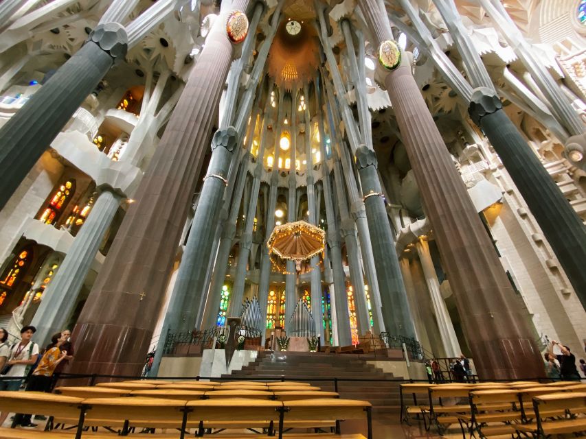 Barcelona: Guided Tour of Sagrada Familia - What you’ll actually learn about Gaudí and Catalan modernism