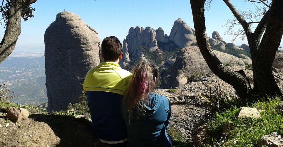 Barcelona: Half-Day Montserrat Monastery and Mountain Hike - How the tour feels, from the first step at Casa Malagrida