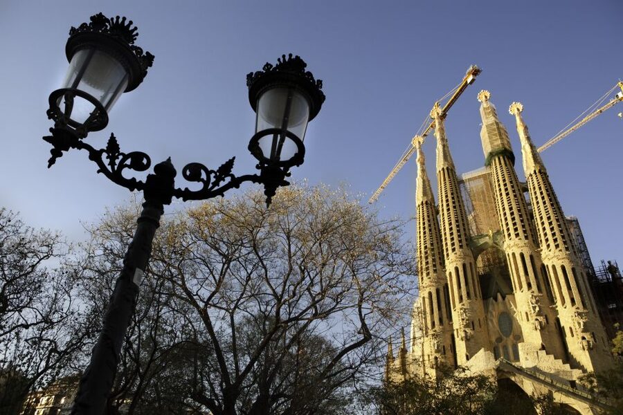Barcelona: Half Day Tour on Sidecar Motorcycle - Why a Barcelona sidecar tour feels different