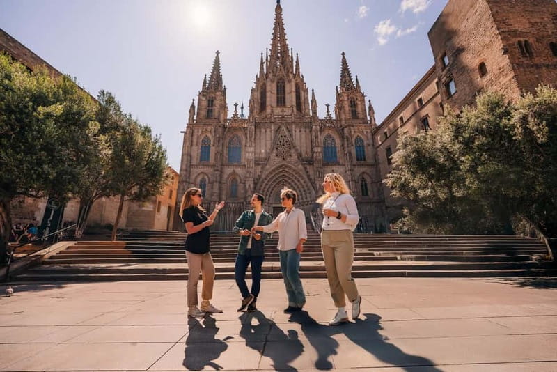 Barcelona: Helicopter Flight, Boat Ride, and Walking Tour - Transfers and timing: how to make the 4 hours feel smooth