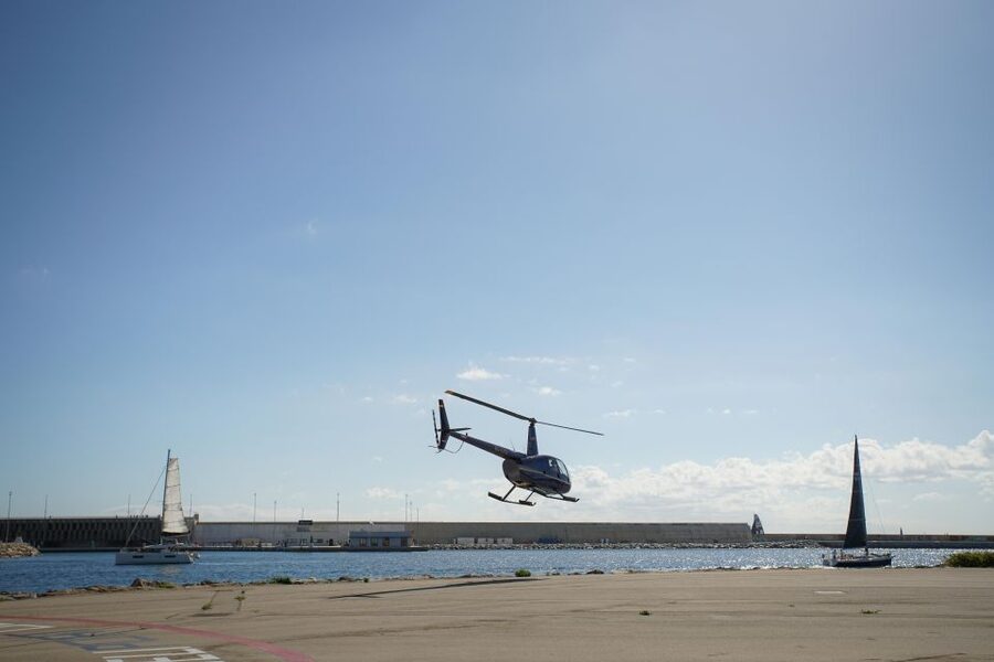 Barcelona: Helicopter Flight with Optional Yacht Cruise - Yacht cruise time: 1.5 hours on a small boat, with snacks and real downtime