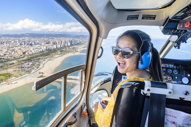 Barcelona Helicopter, Sailboat & Old Town Private Walking Tour - A half-day that blends Old Town, port views, and air time