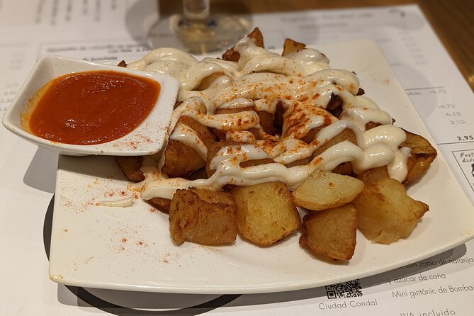 Barcelona Highlights Full Day Tour with a Licensed Tour Guide - Churros and thick hot chocolate, then a real tapas lunch