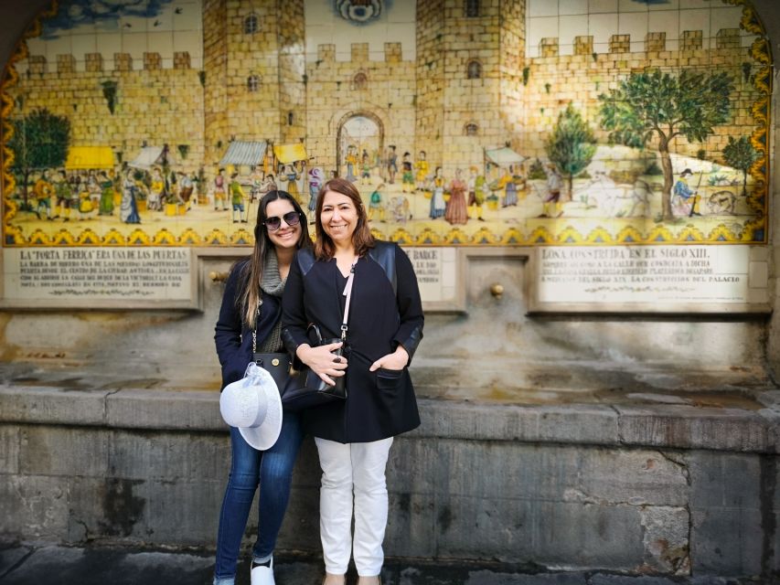 Barcelona: Highlights & Gems Private Tour with Tapa & Drink - Price and value: $93 for a private guide plus one tapa